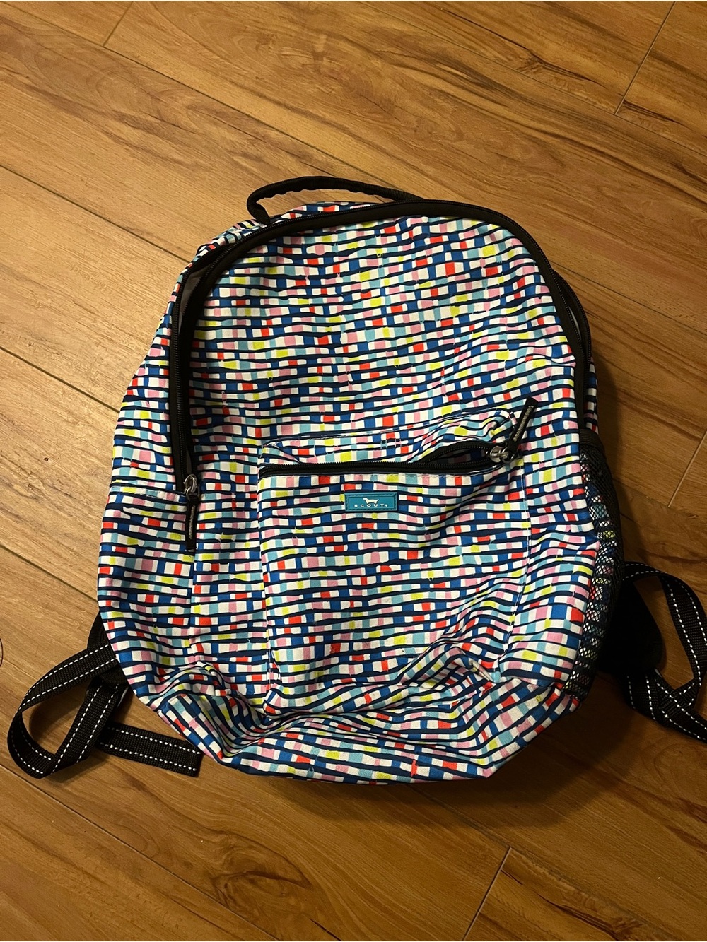 Scout Multicolor Medium Backpack
Pack Leader style in Weavie Wonder pattern - Picture 2 of 4